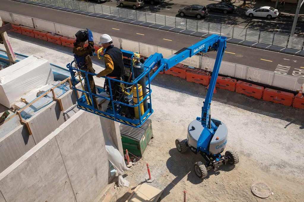 PLATAFORMA ELEVATÓRIA 01